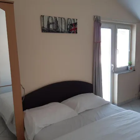 Antica Apartment Sveti Filip i Jakov